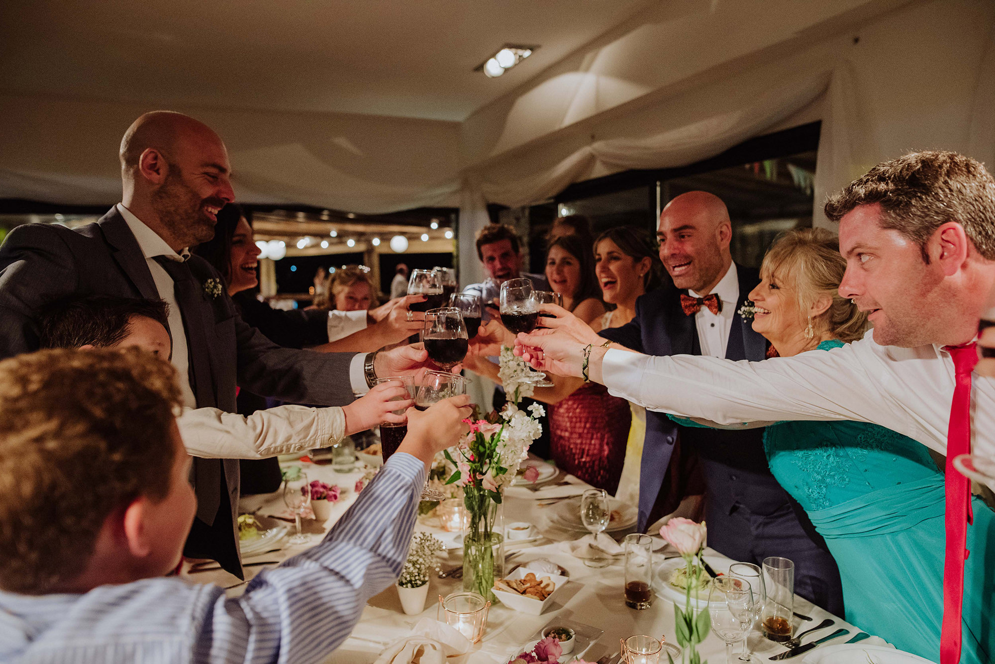 wedding-uruguay-party-toast